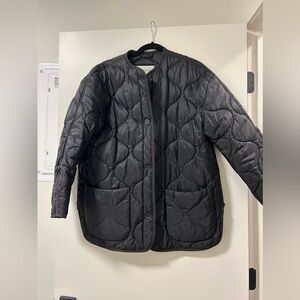 Aritzia Babaton Quilted jacket oversized XS.
